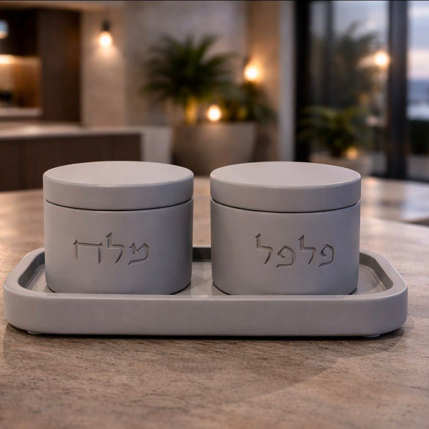 Salt & Pepper Set